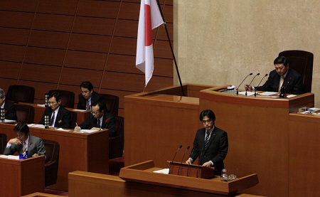 福岡県議会12月定例会。3回目の一般質問に立ちました。